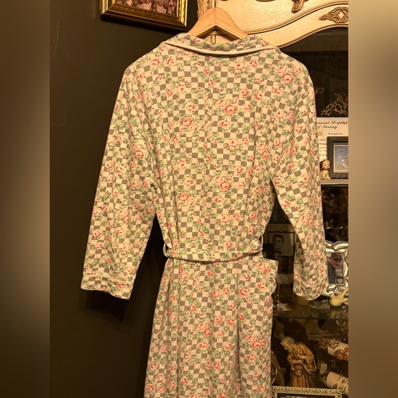 Floral Print Robe - Picture 4 of 8